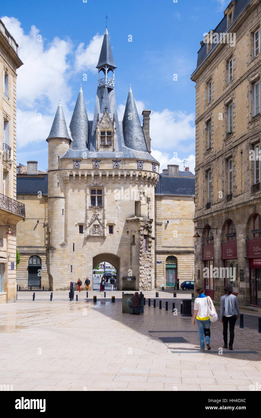 Die Porte Cailhau, Place du Palais, Bordeaux, Gironde, Aquitanien, Frankreich Stockfoto