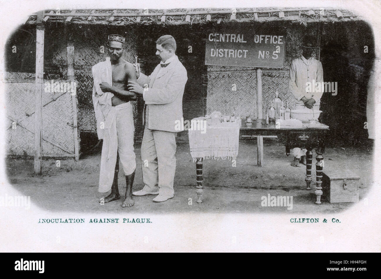 Sultanpur, Indien - Impfung gegen die Pest Stockfoto