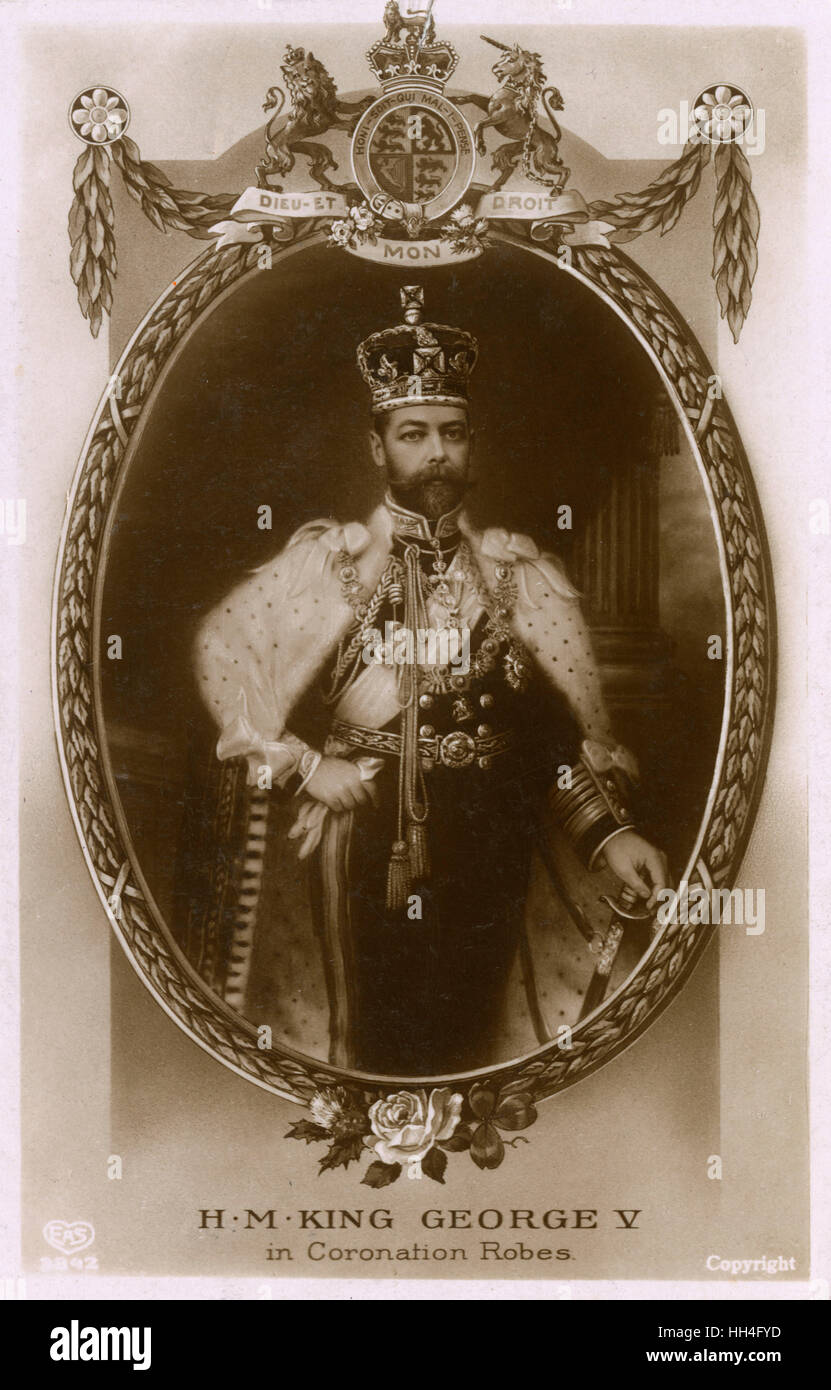 König George V. in seinen Krönungsroben Stockfoto