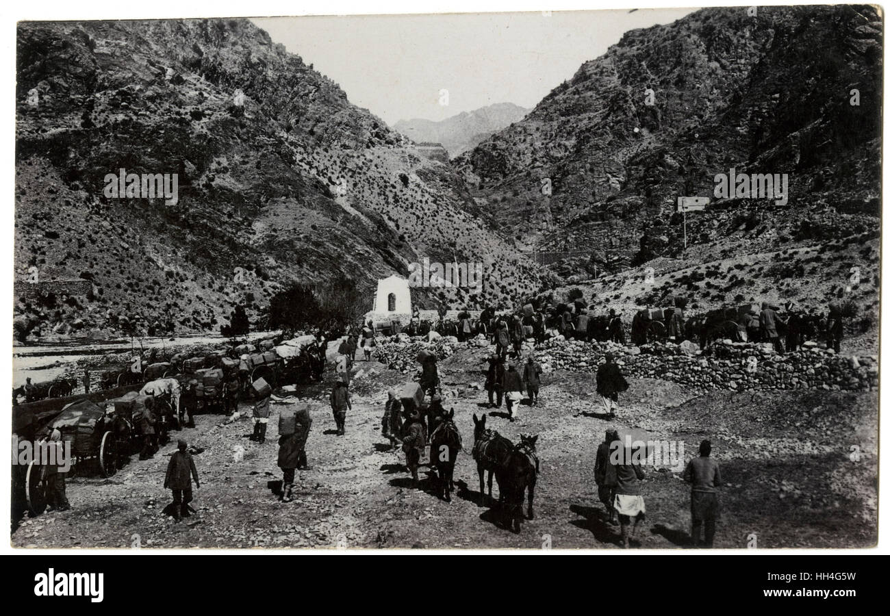 NWFP - Khyber Pass - Lieferungen nach Fort Maud Stockfoto