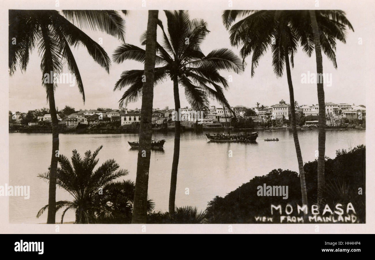 Blick durch Palmen, Mombasa, Kenia, Ostafrika Stockfoto