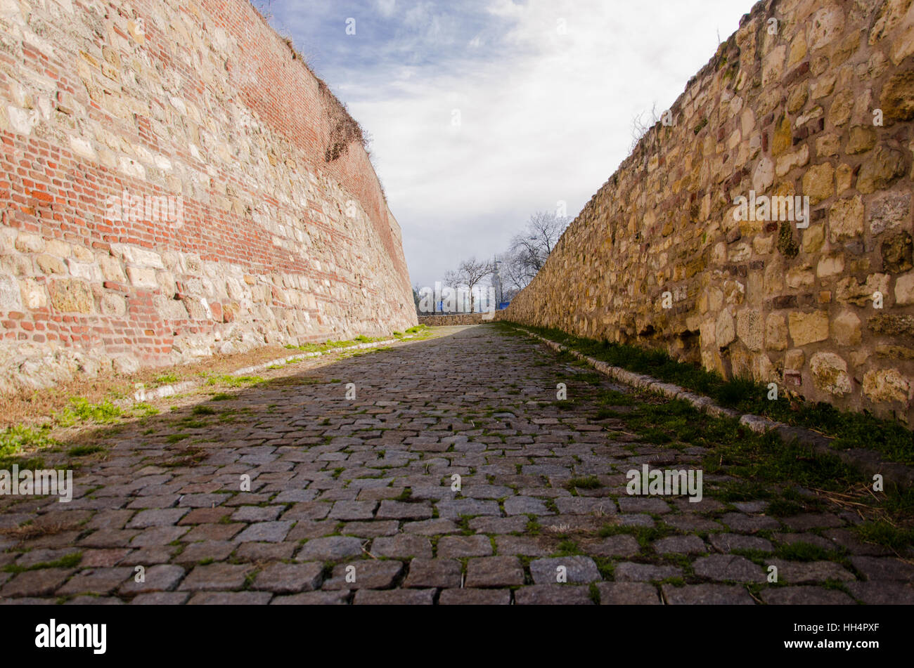 Alte Stein Weg der antiken Schloss Stockfoto