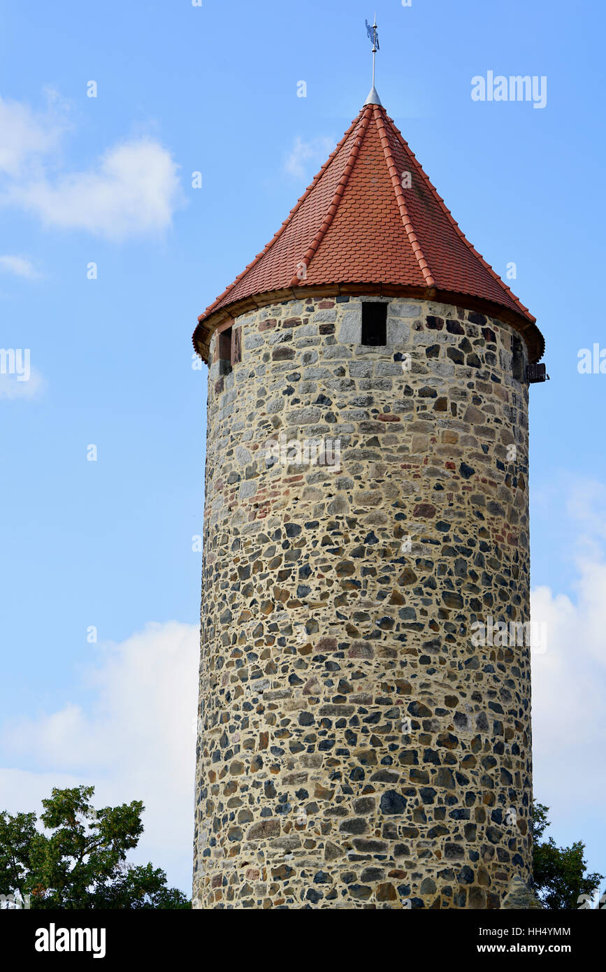 Turm der Burg Waldeck vor einem blauen Himmel Stockfoto