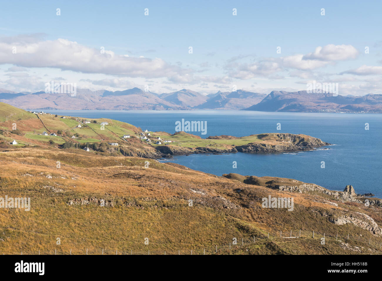 Isle Of Skye Landschaft - Sleat Halbinsel - Blick über den Sound of Sleat an der westlichen Küste des Festlands Schottland Stockfoto