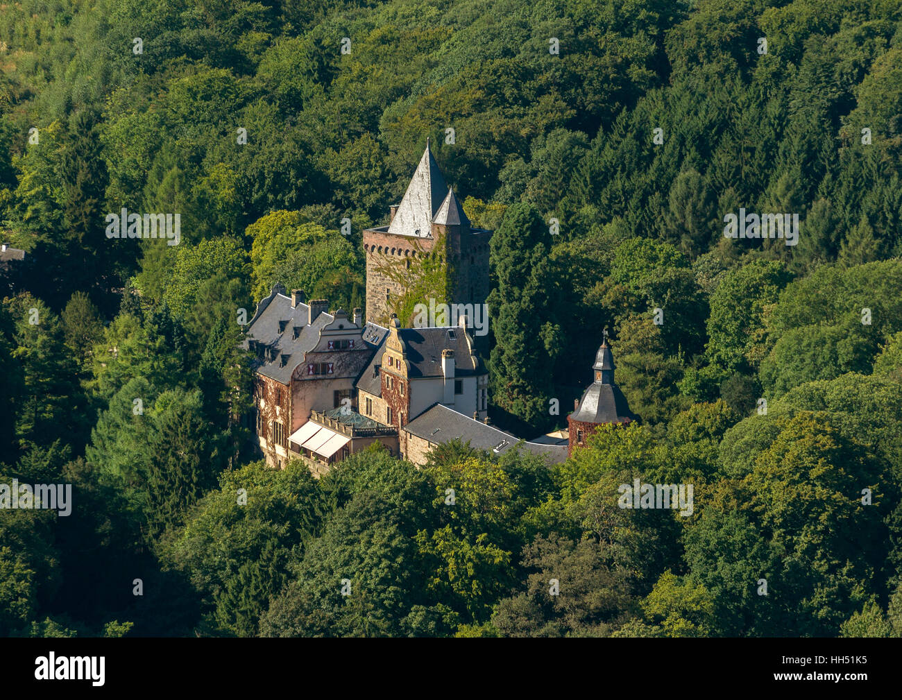 Burg, Schloss Landsberg, Essen-Kettwig, Essen, Ruhrgebiet, Nordrhein-Westfalen, Deutschland, Europa, Vögel-Augen-Blick, Luftbild Stockfoto