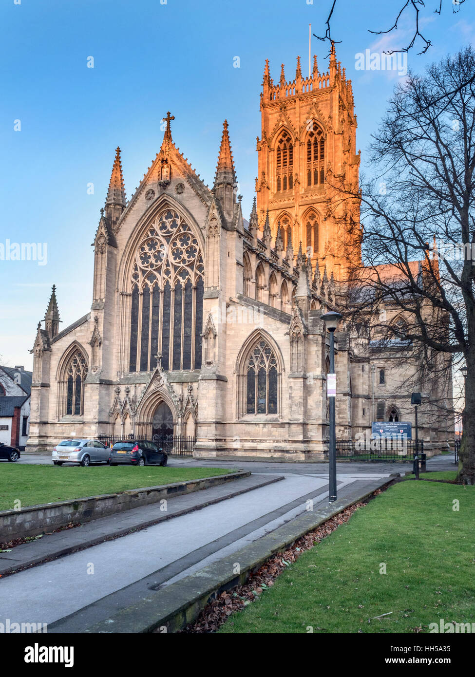 Das Münster St. Georg bei Sonnenuntergang Doncaster South Yorkshire England Stockfoto