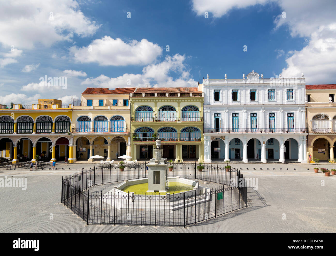 Plaza Vieja Havanna in Kuba Stockfoto