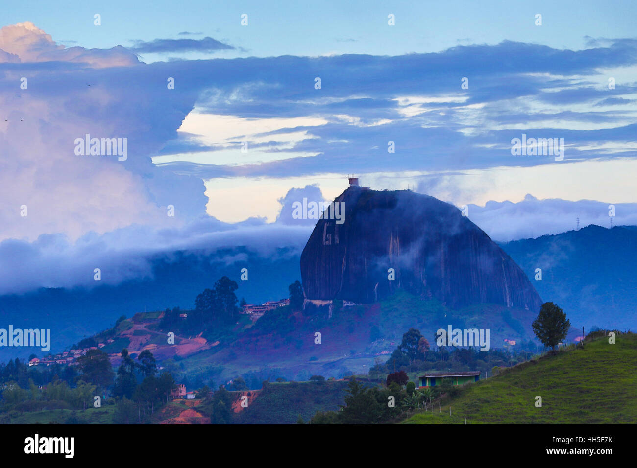 Penon de Guatape Granit Felslandschaft Stockfoto