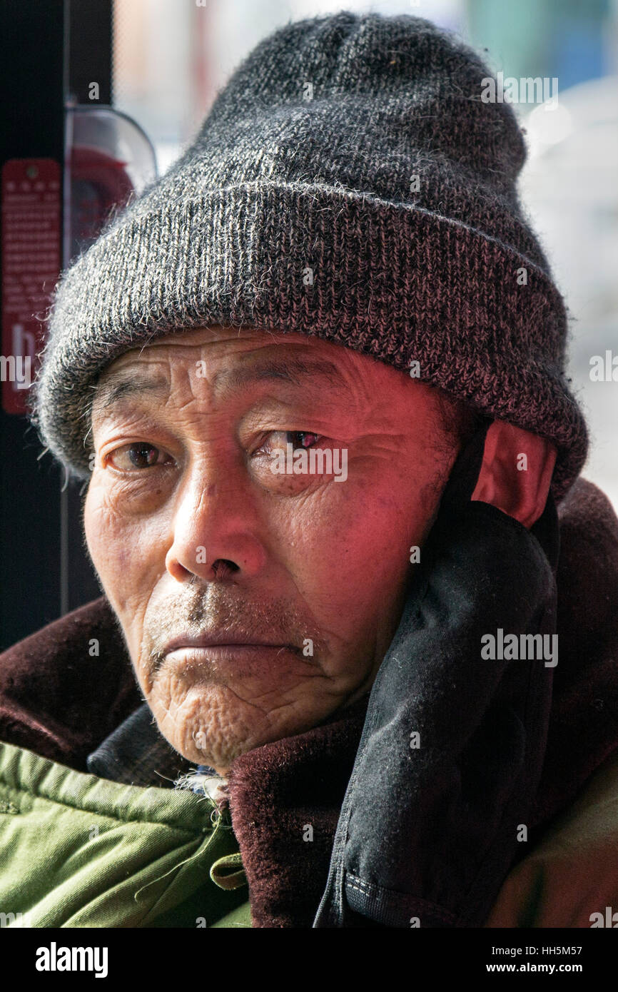 Chinesischer Mann, Yinchuan, Provinz Ningxia, China Stockfoto