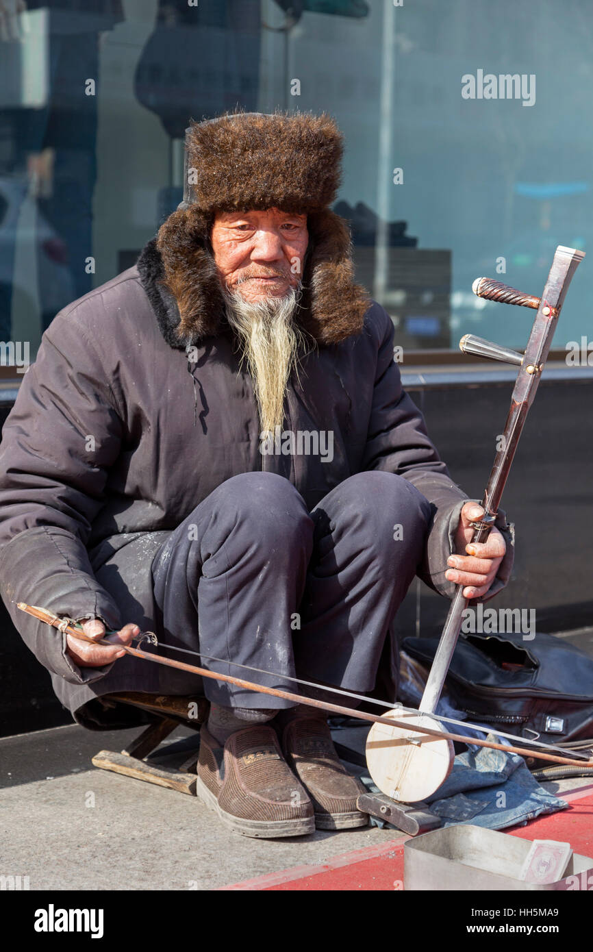 Chinesischer Mann, Yinchuan, Provinz Ningxia, China Stockfoto