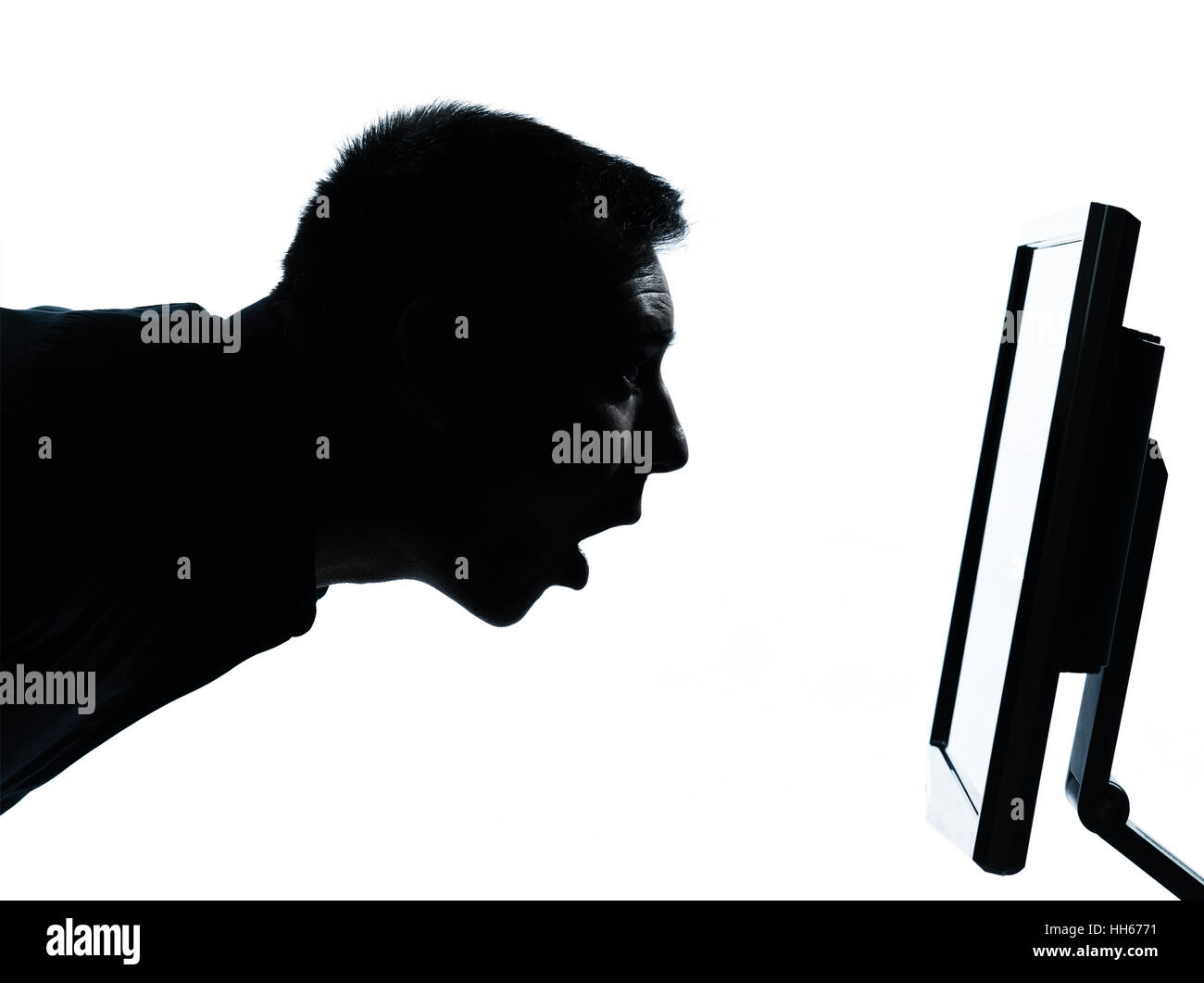 ein kaukasischer Business Mann Gesicht Silhouette mit Computer Bildschirm Display überrascht Portrait im Studio isoliert auf weißem Hintergrund Stockfoto