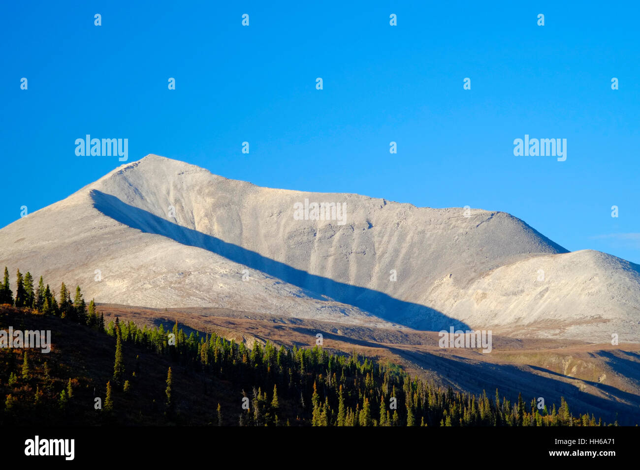 Stone Mountain und der Stone Mountain Provincial Park ist eine Fläche