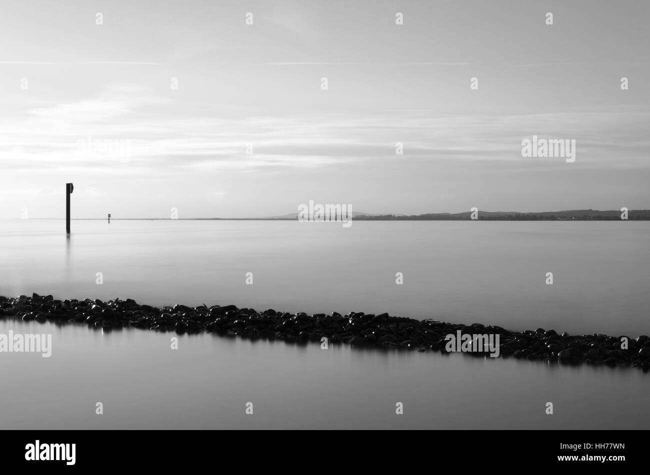 BW, Langzeit-Exposition, Bodensee, Minimalismus, frisches Wasser, See, im inland Stockfoto