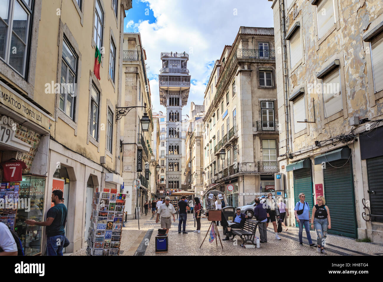 Lissabon, PORTUGAL - ca. Oktober 2016: Der Elevador de Santa Justa der Stadt Lissabon, Portugal. Stockfoto