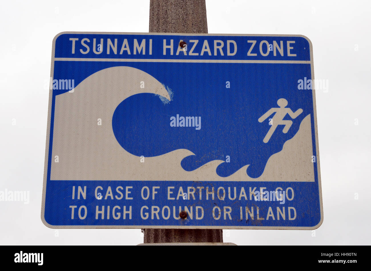 Tsunami-Gefahrenzone Schild am Santa Monica, Los Angeles, Kalifornien, USA Stockfoto