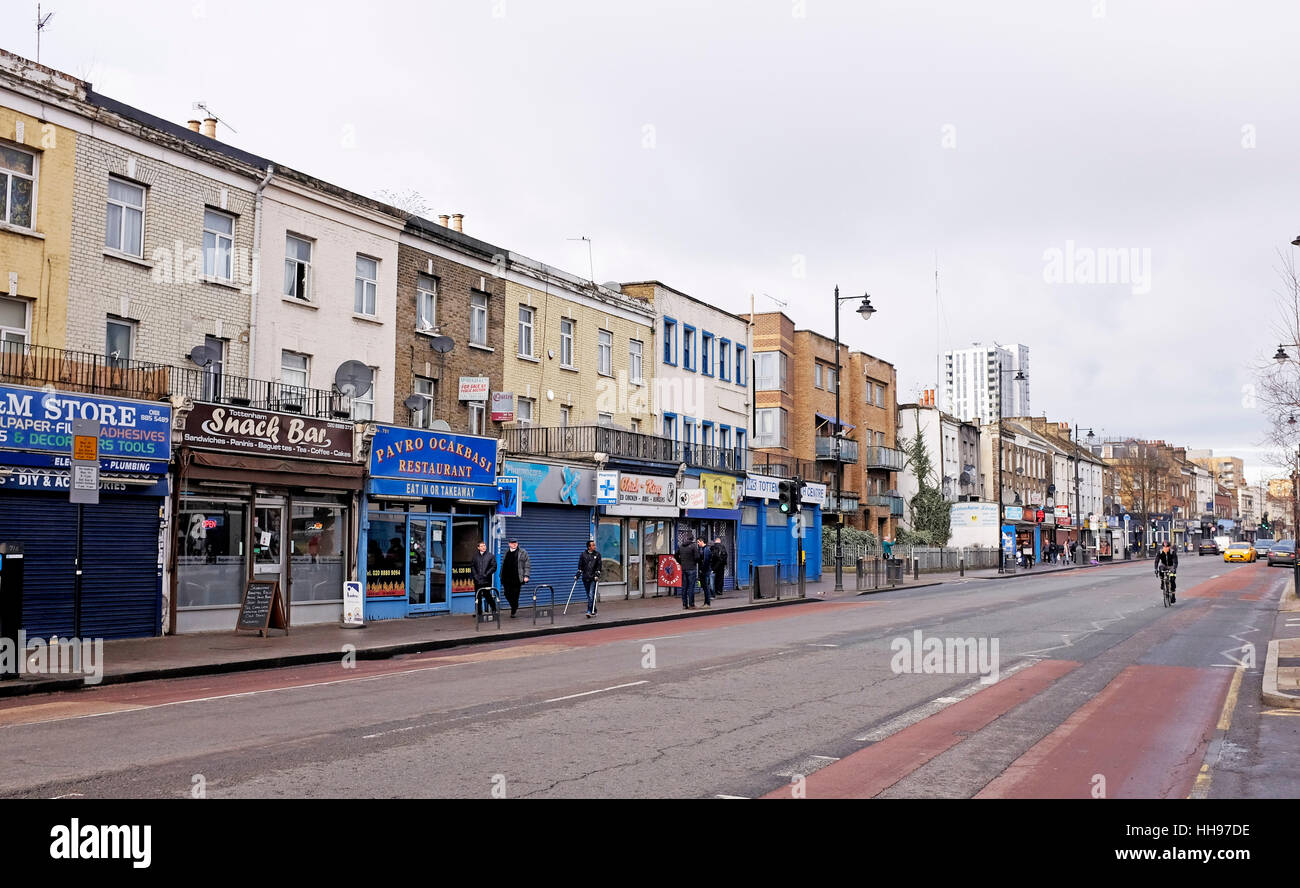 Tottenham High Road in Nord-London-UK Stockfoto