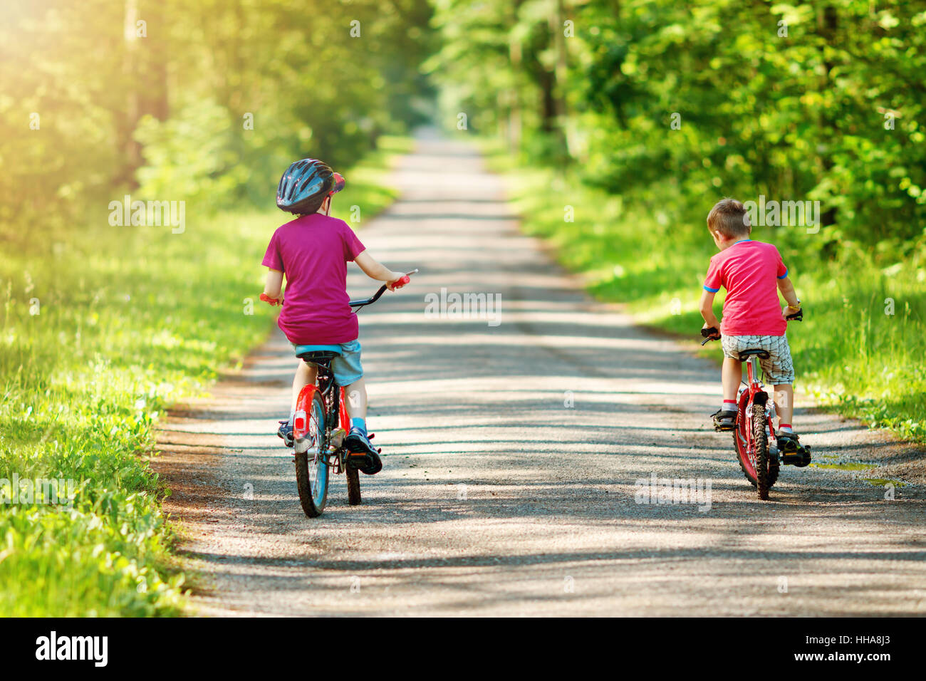 Kinder Vorwrts Fahren