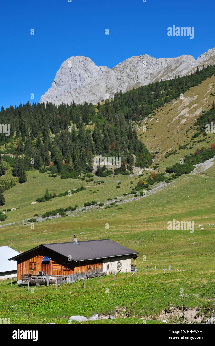 Wandern im Karwendelgebirge Stockfoto