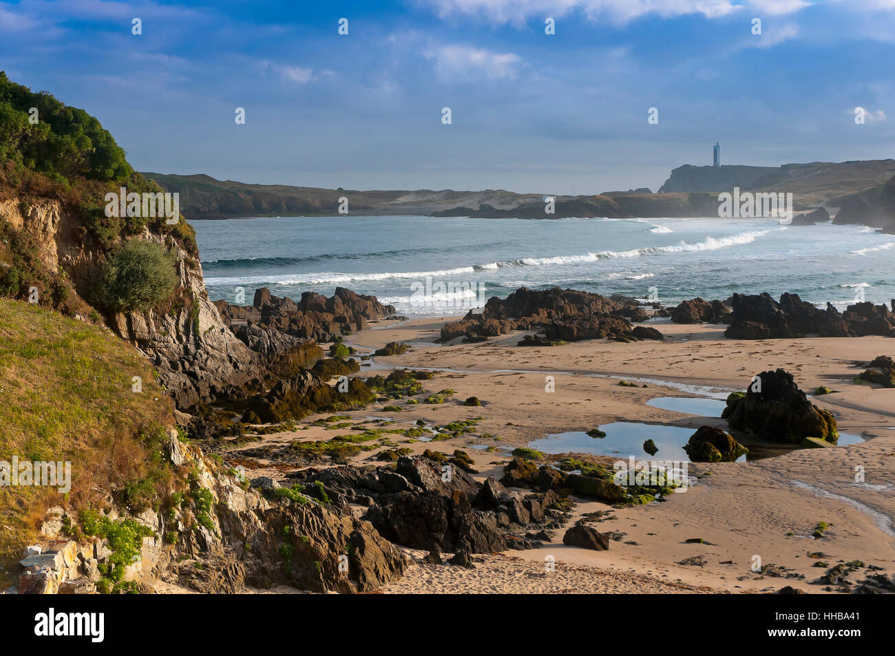 Strand des Flusses Meiras - Valdoviño, La Coruña Provinz, Region Galicien, Spanien, Europa Stockfoto