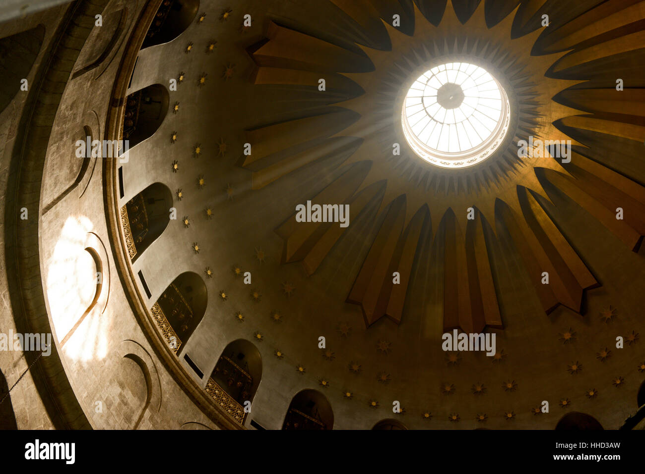 Die Decke der Kirche des Heiligen Grabes in Jerusalem, Israel / © Craig M. Eisenberg Stockfoto