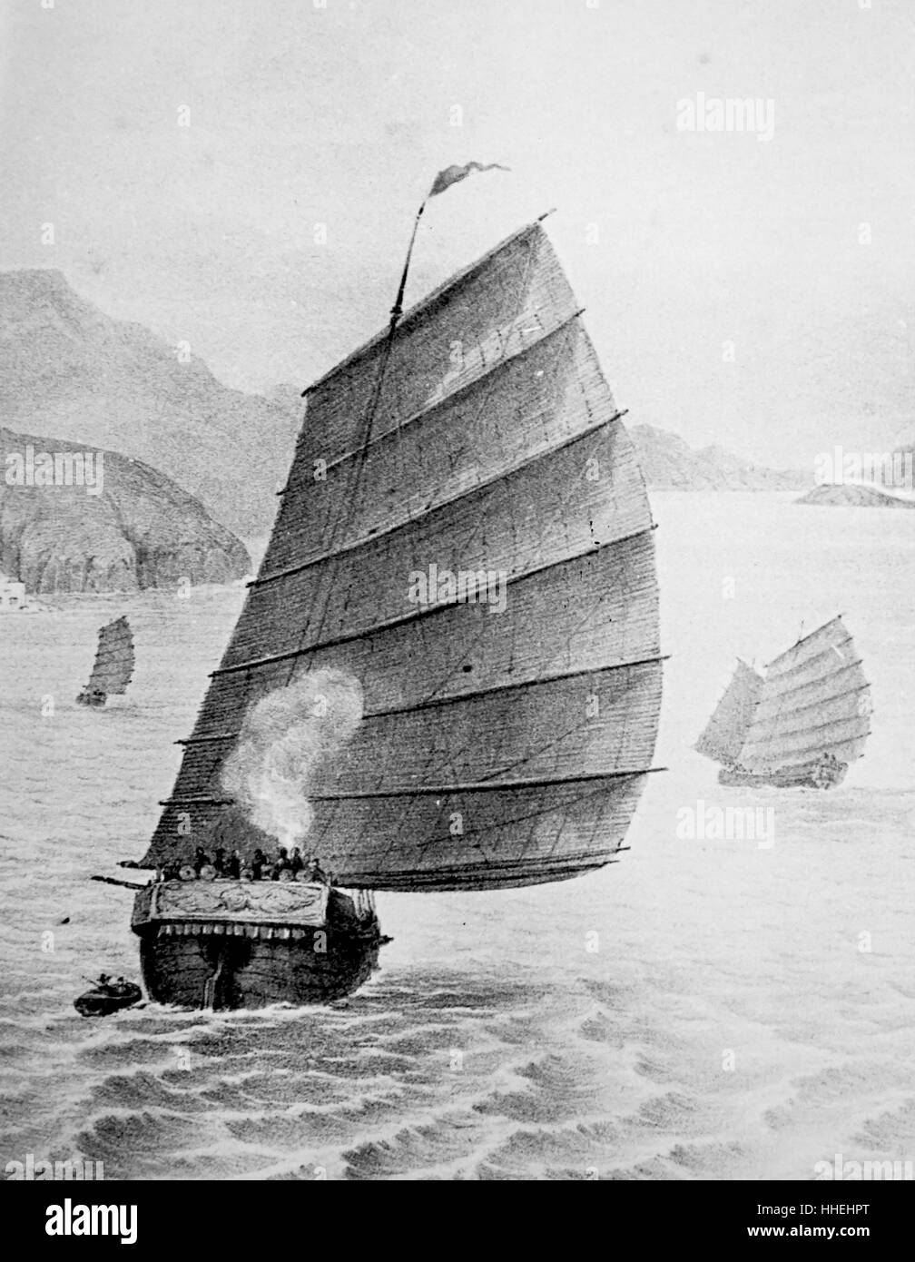 Gravur einer chinesischen Dschunke, einer alten chinesischen Segelschiff design, mit einem Hecksteven Ruder. Vom 19. Jahrhundert Stockfoto