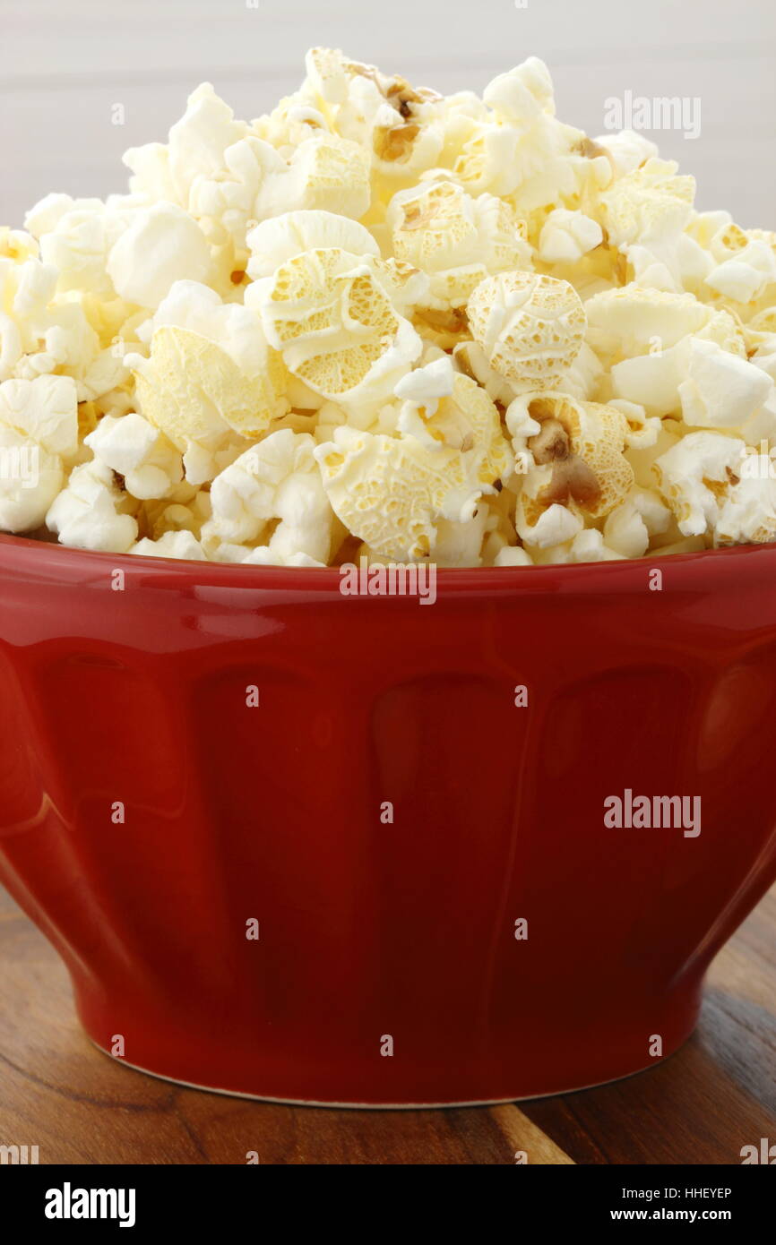 Leckere Box Film Popcorn gesunden und leckeren snack für Erwachsene und Kinder gleichermaßen. Stockfoto