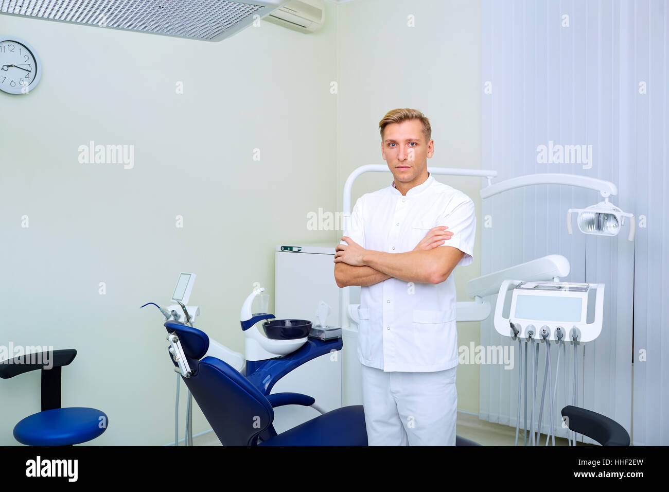 Zahnarztklinik Fotos und Bildmaterial in hoher Auflösung Alamy