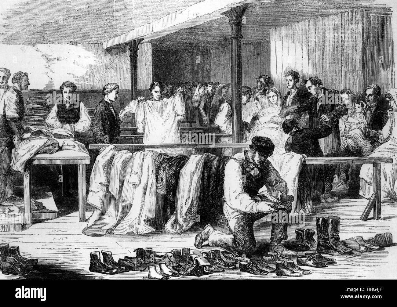 Die Baumwolle Hungersnot (Lancashire Baumwolle Hungersnot). Gaben der Kleidung am Bridwell Hospital in London gesammelt. Stockfoto