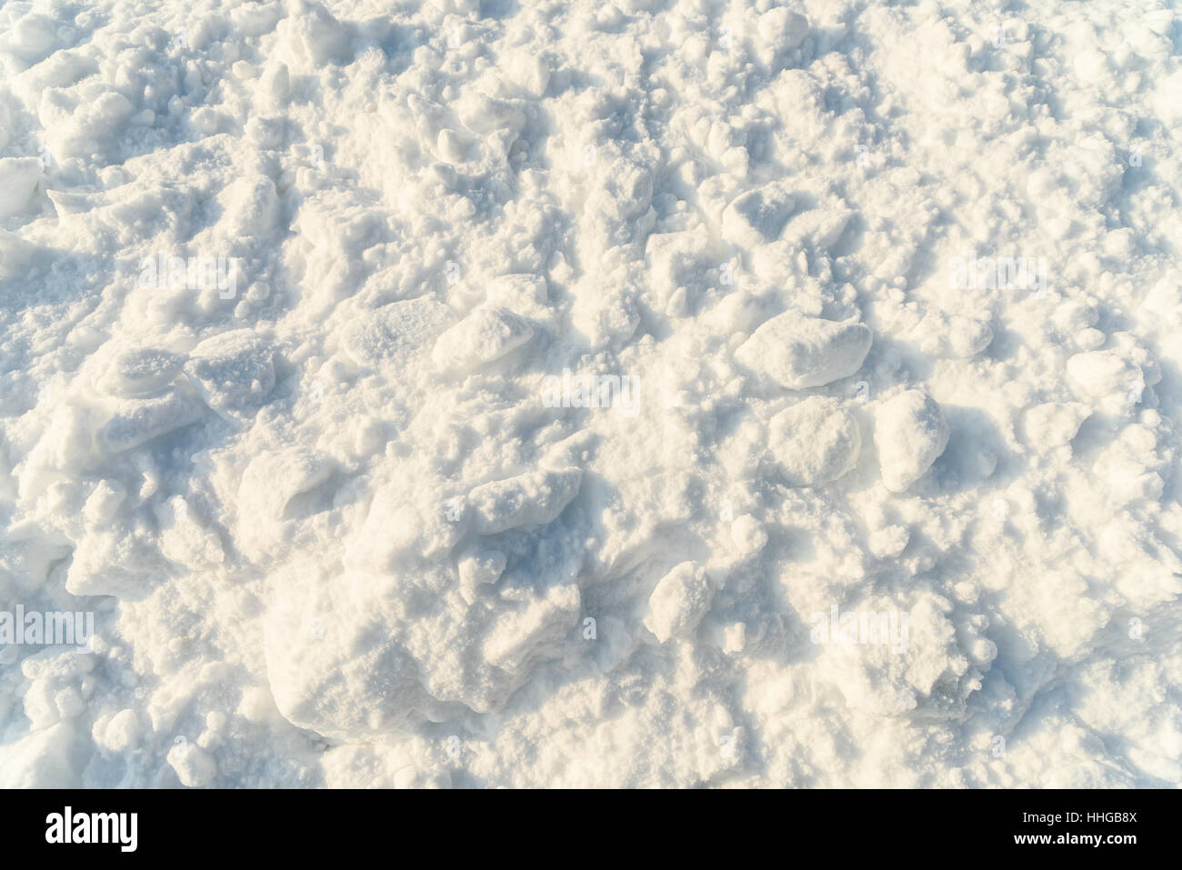 Frischer weißer Schnee im Winter Stockfoto