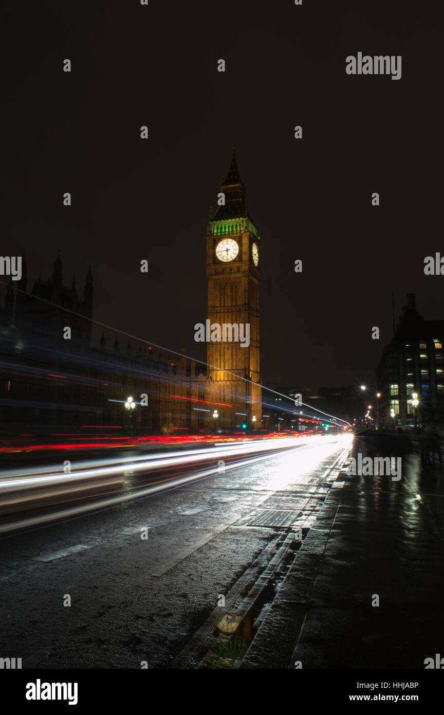 Big Ben London Nacht Zeit Lichtspur Stockfoto