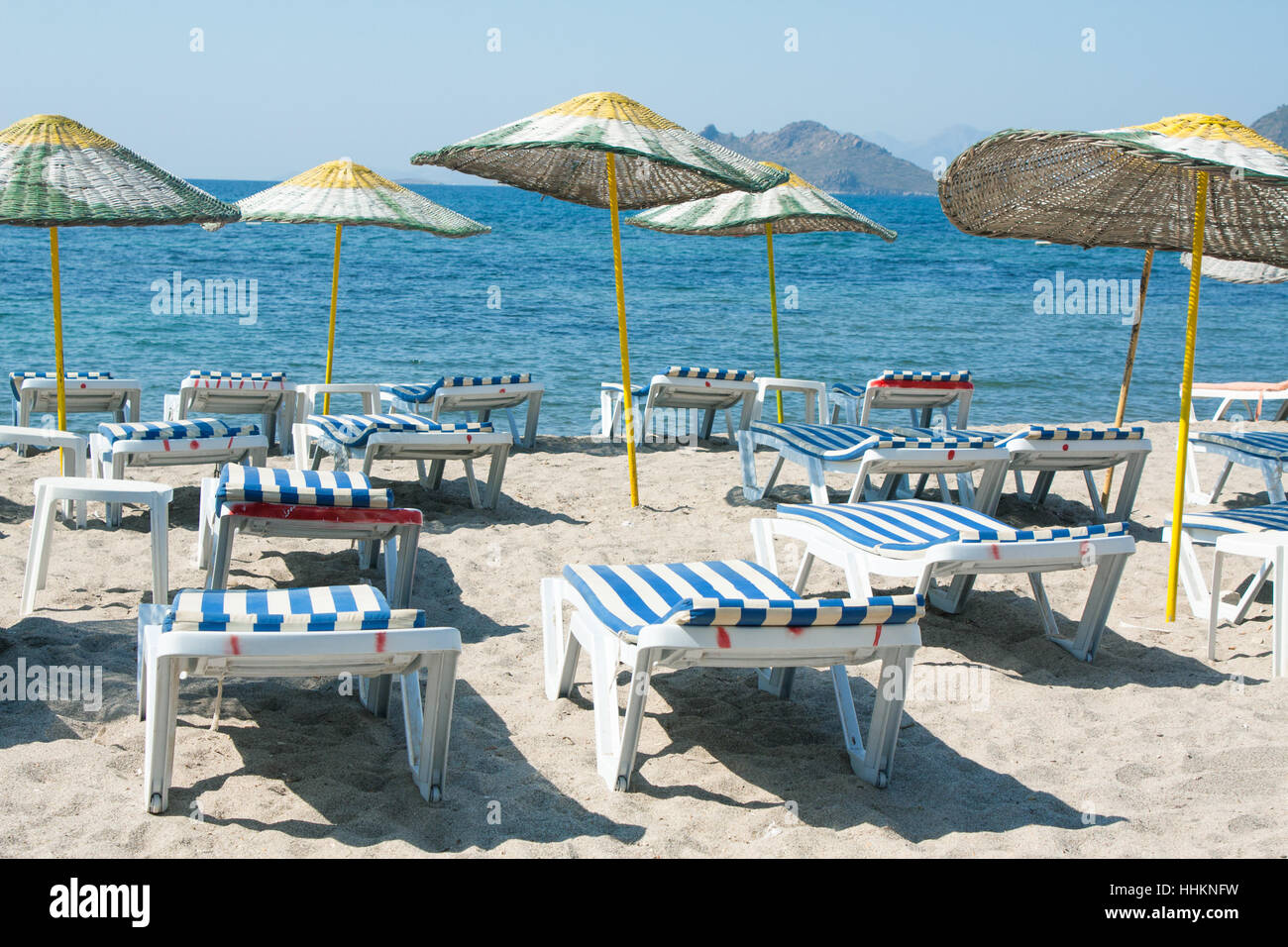 Strand, Meer, Strand, Meer, Türkei, Regenschirme, Sand, Sand, blau, Stockfoto