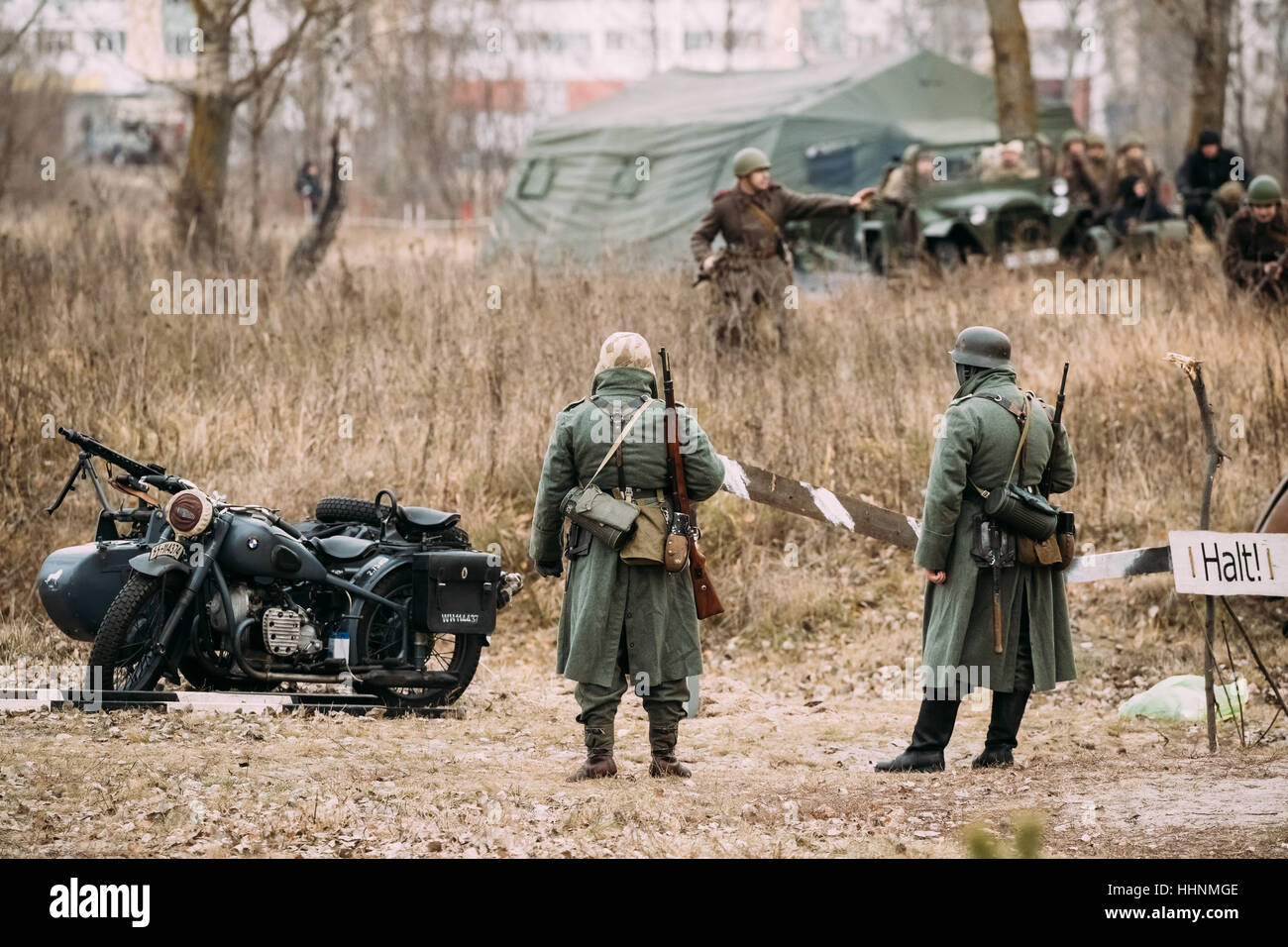 alte fahrräder vom 1 oder vom zweiten weltkrieg auf