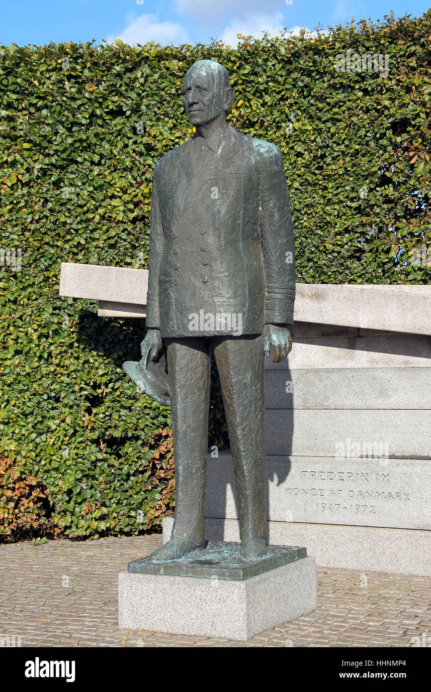 Statue, Dänemark, Kopenhagen, Kaiser, König, neun, blau, grün, Denkmal, Stein Stockfoto