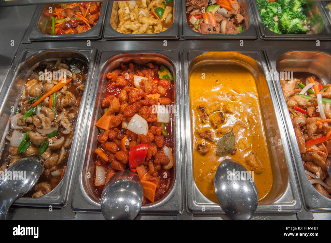 Eine Auswahl an chinesischen Restaurant Speisen. UK Stockfoto