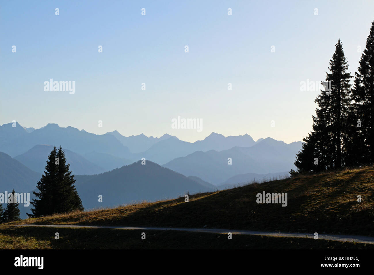 Berge Bayern Hintergrund Der Berge Herbst Herbst Freizeit Kostenlos Stockfotografie Alamy