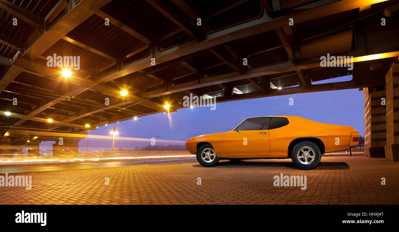 69 Pontiac GTO unter der Brücke stehen. Stockfoto