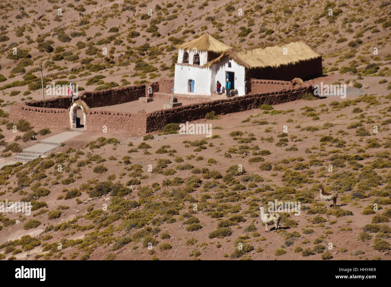 Reetgedeckte Adobe Kirche in Machuca, Atacama-Wüste, Norte Grande, Chile Stockfoto