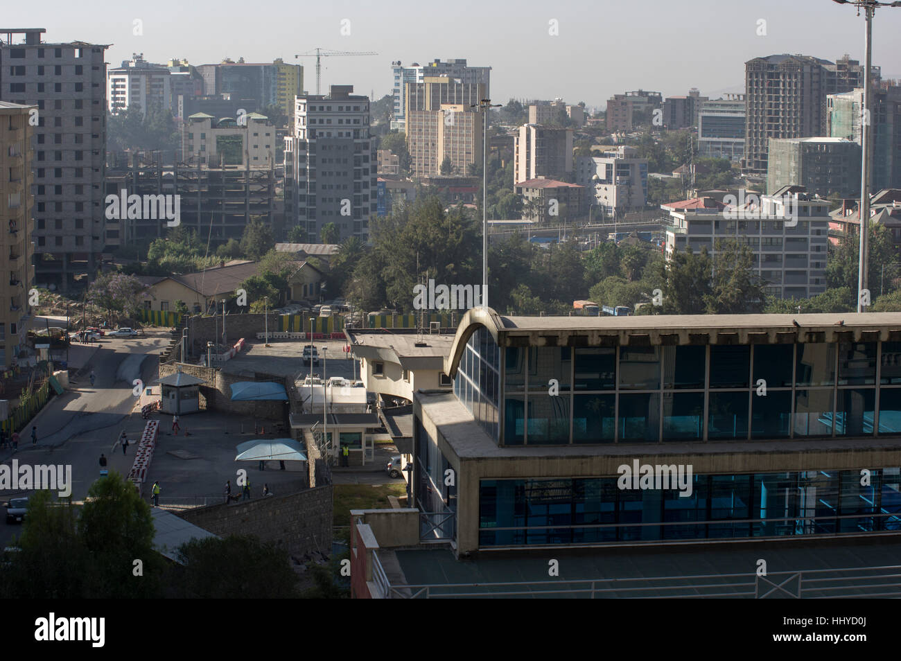Ansicht Der Gebaude In Der Hauptstadt Addis Abeba Athiopien Stockfotografie Alamy