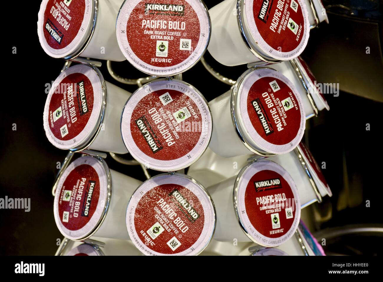 Generische Keurig K Cups in einem Rack K-cup Stockfoto