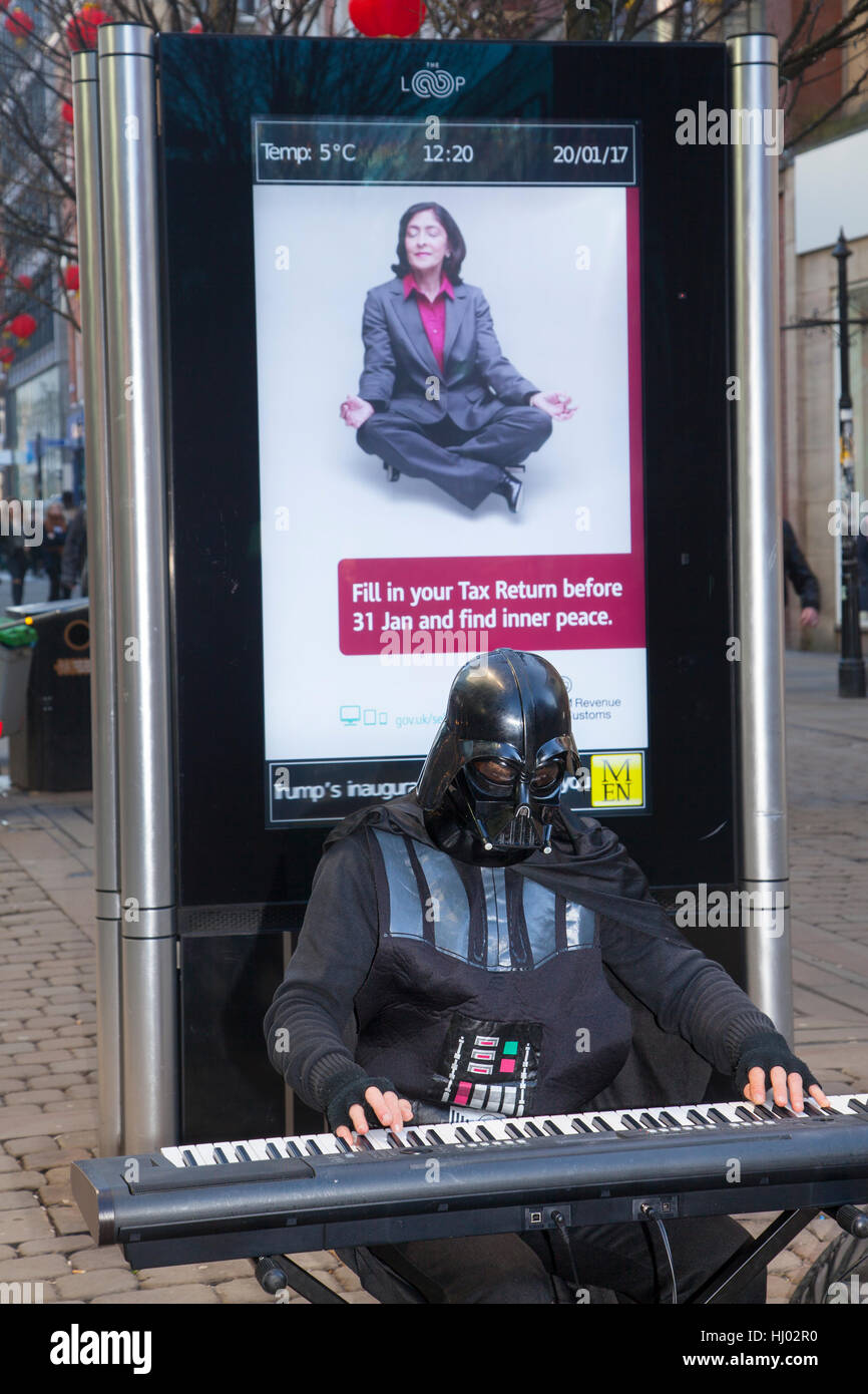 Darth vader busker -Fotos und -Bildmaterial in hoher Auflösung – Alamy