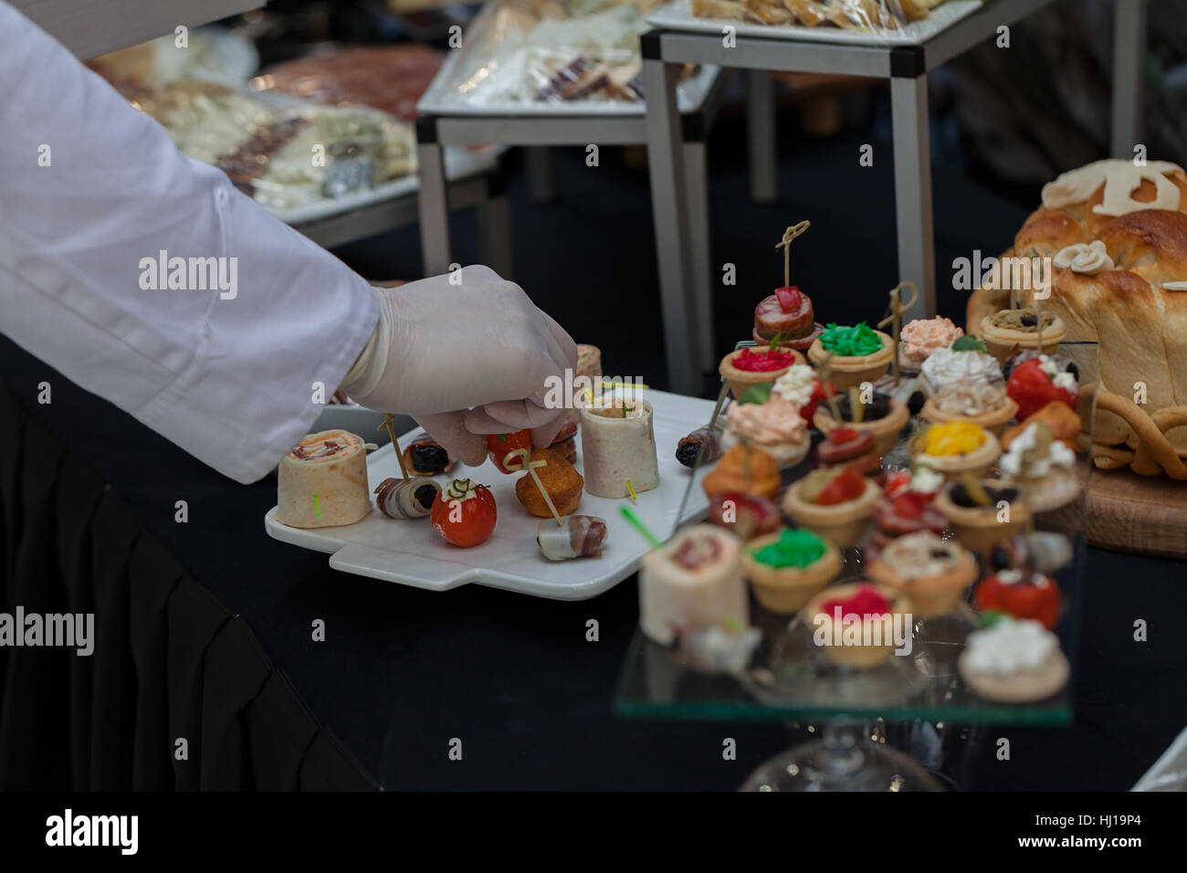Schwedischen Tisch, geringe Schärfentiefe Hinweis dekoriert Stockfoto