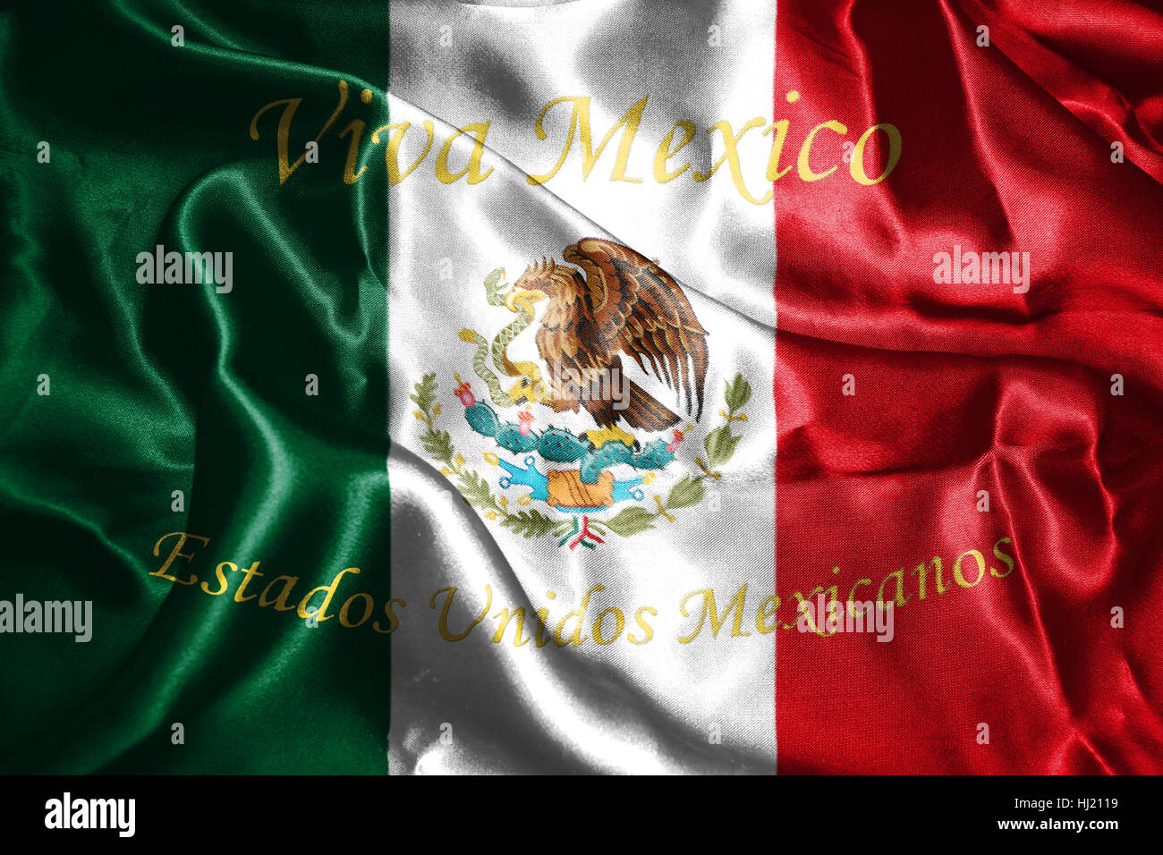 Mexikanische Nationalflagge mit Adler Wappen und Text. Viva Mexico, Estados Unidos Mexicanos, was bedeutet, Leben Mexiko, Vereinigte mexikanische Staaten, 3D Render Stockfoto