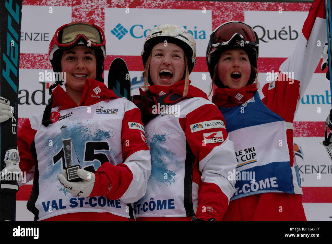 Ein alle kanadischen Podium für die FIS Freestyle Ski Welt Cup 2017 mit Justine Dufour-Lapointe (4) zufriedenstellen der Veranstaltung, Andi Naude an zweiter Stelle Stockfoto