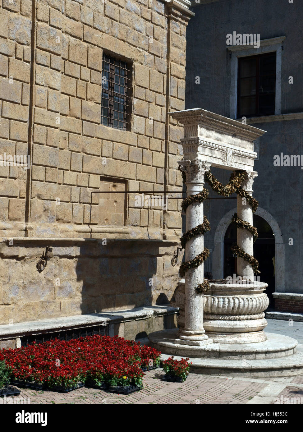 Toskana, Käse, mittelalterliche, Italien, Stadt, Stadt, Spalten, Blume, Blumen, Pflanze, Stockfoto