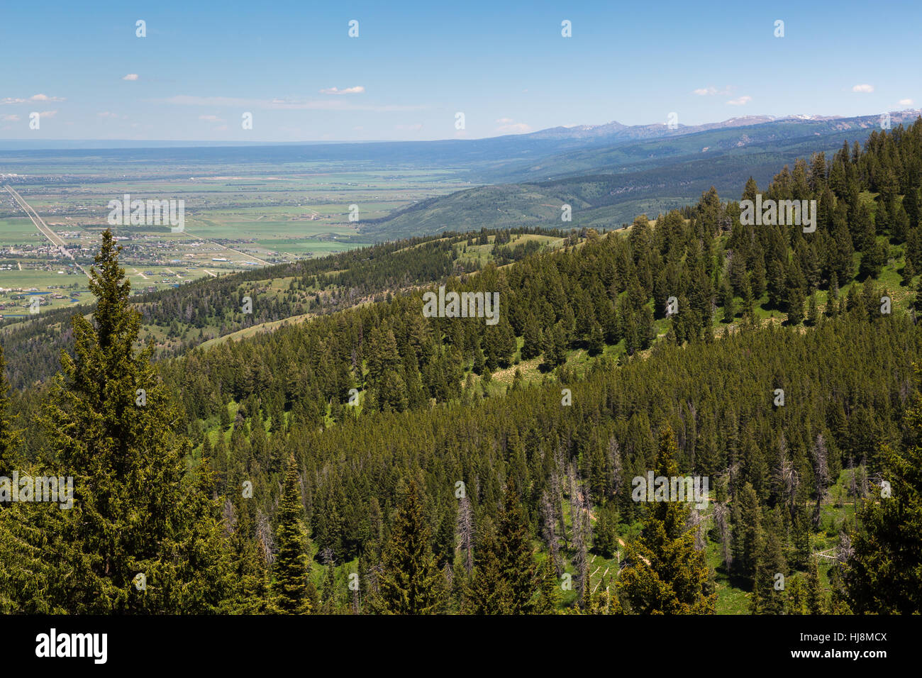 Die Stadt Victor, Idaho in Teton Tal unterhalb der Snake River Berge eingebettet. Caribou Targhee National Forest, Wyoming Stockfoto