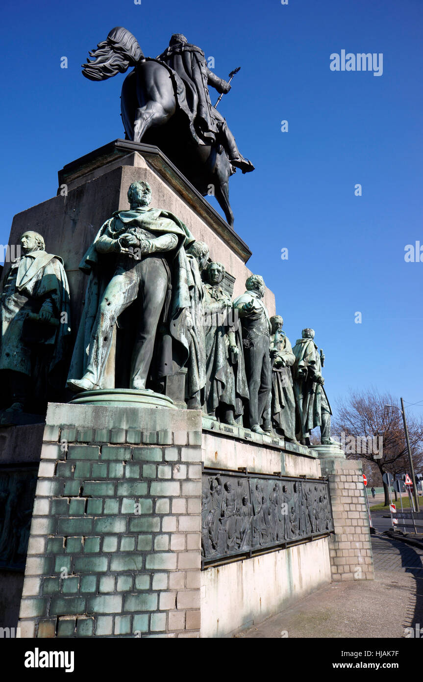 Reiterstatue von kaiser friedrich iii Fotos und Bildmaterial in hoher