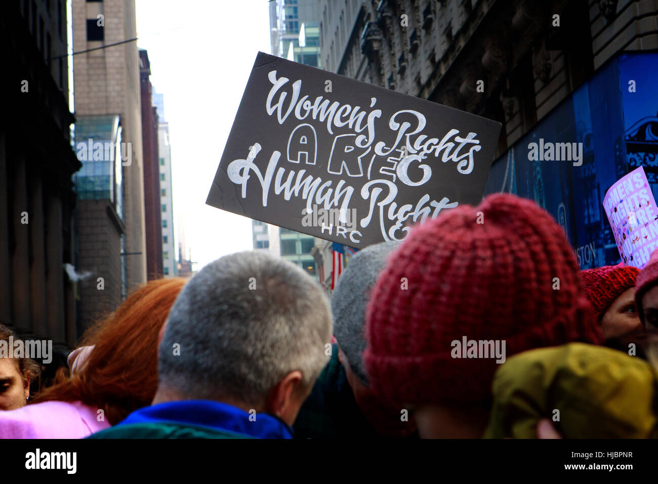 Demonstrant auf die NYC Frauen Marsch Stockfoto