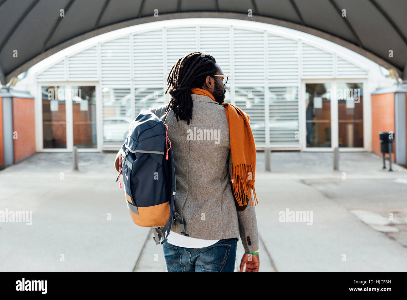 Geschäftsmann auf der Straße. Business-Konzept. Stockfoto