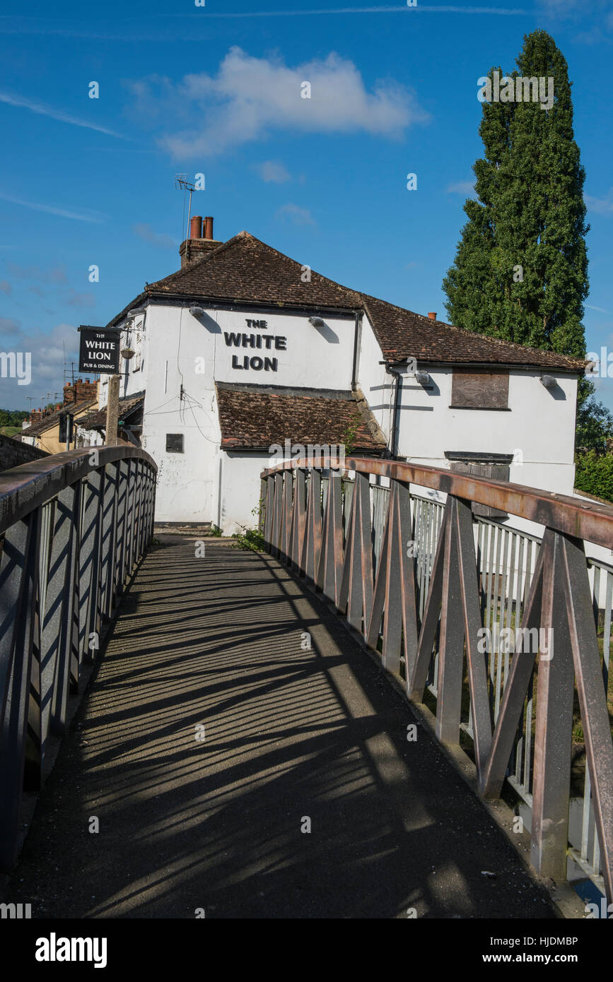 Jetzt geschlossen White Lion Inn, untere Icknield Way, Startops Ende, Marsworth, in der Nähe von Tring, Hertfordshire, UK Stockfoto