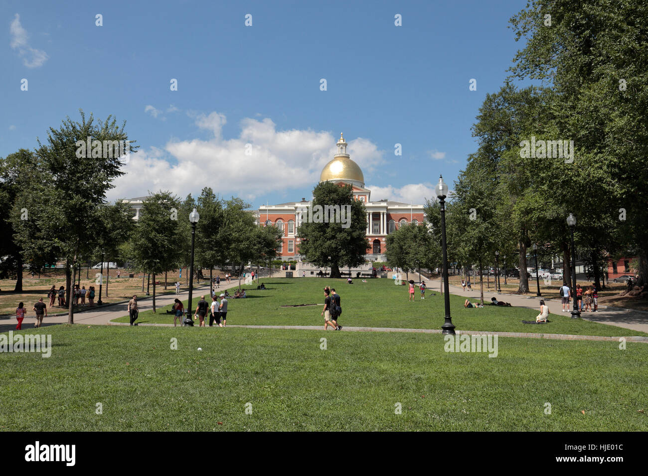 Das Massachusetts State House, von Boston Common, Boston, Massachusetts, Vereinigte Staaten betrachtet. Stockfoto